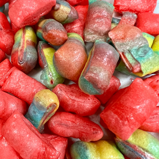 Crunch On! Fruity Rolls (Fruit Roll-Ups 2.2 oz)